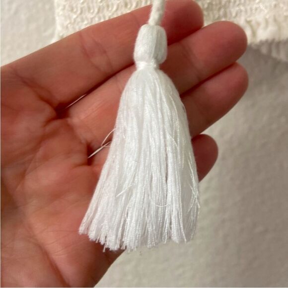 Alice & Olivia Tabitha Eyelet Embroidered Top in Off White, Size XS - Picture 8 of 10